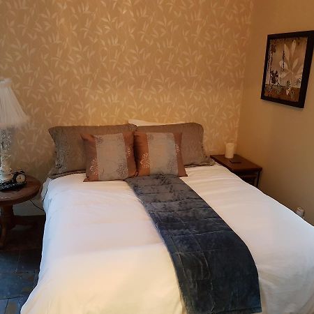 Hellemsfield Inn & Bed And Breakfast Kingsville Екстер'єр фото